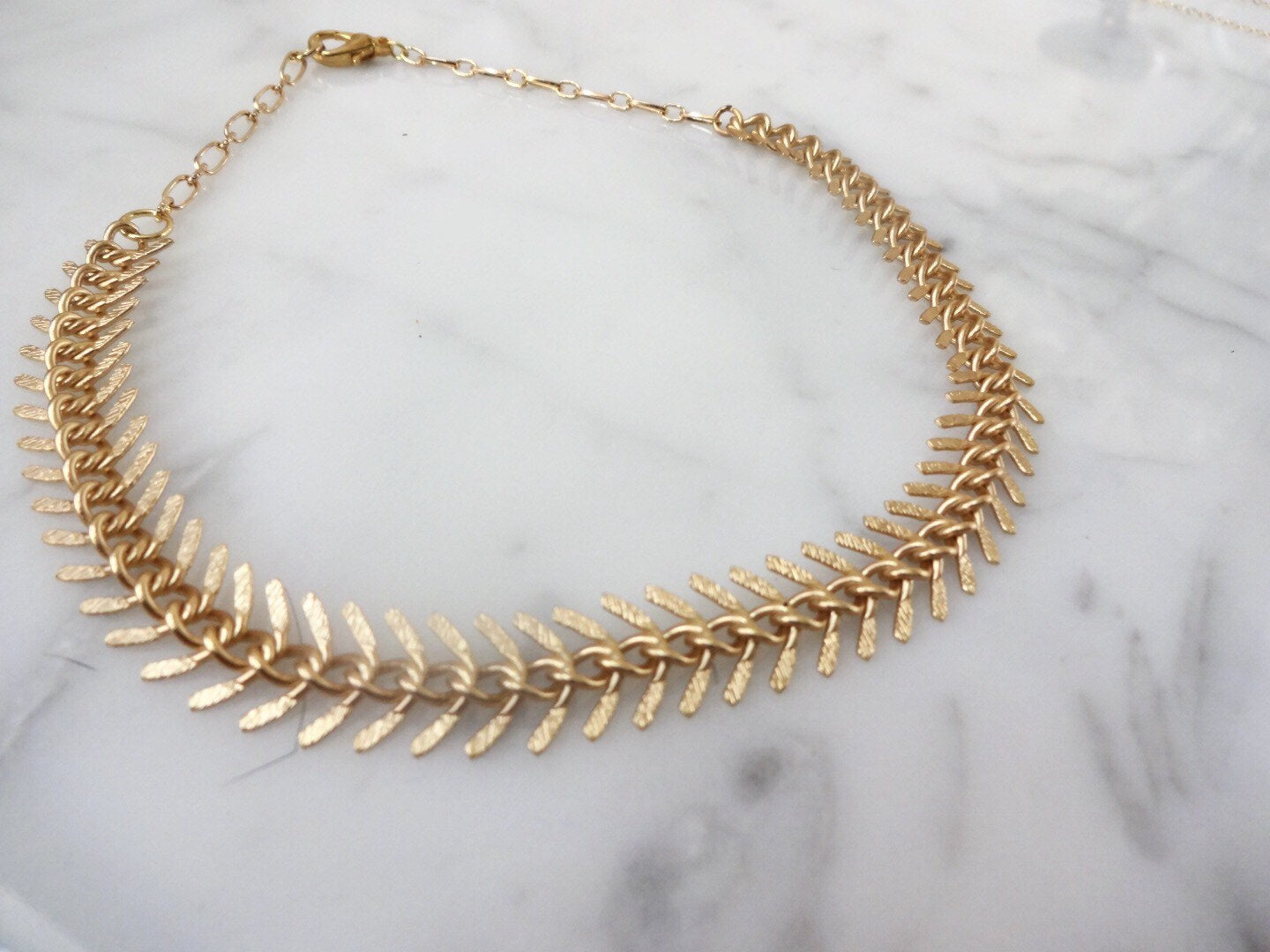 Fishbone Aircraft Chain Necklace