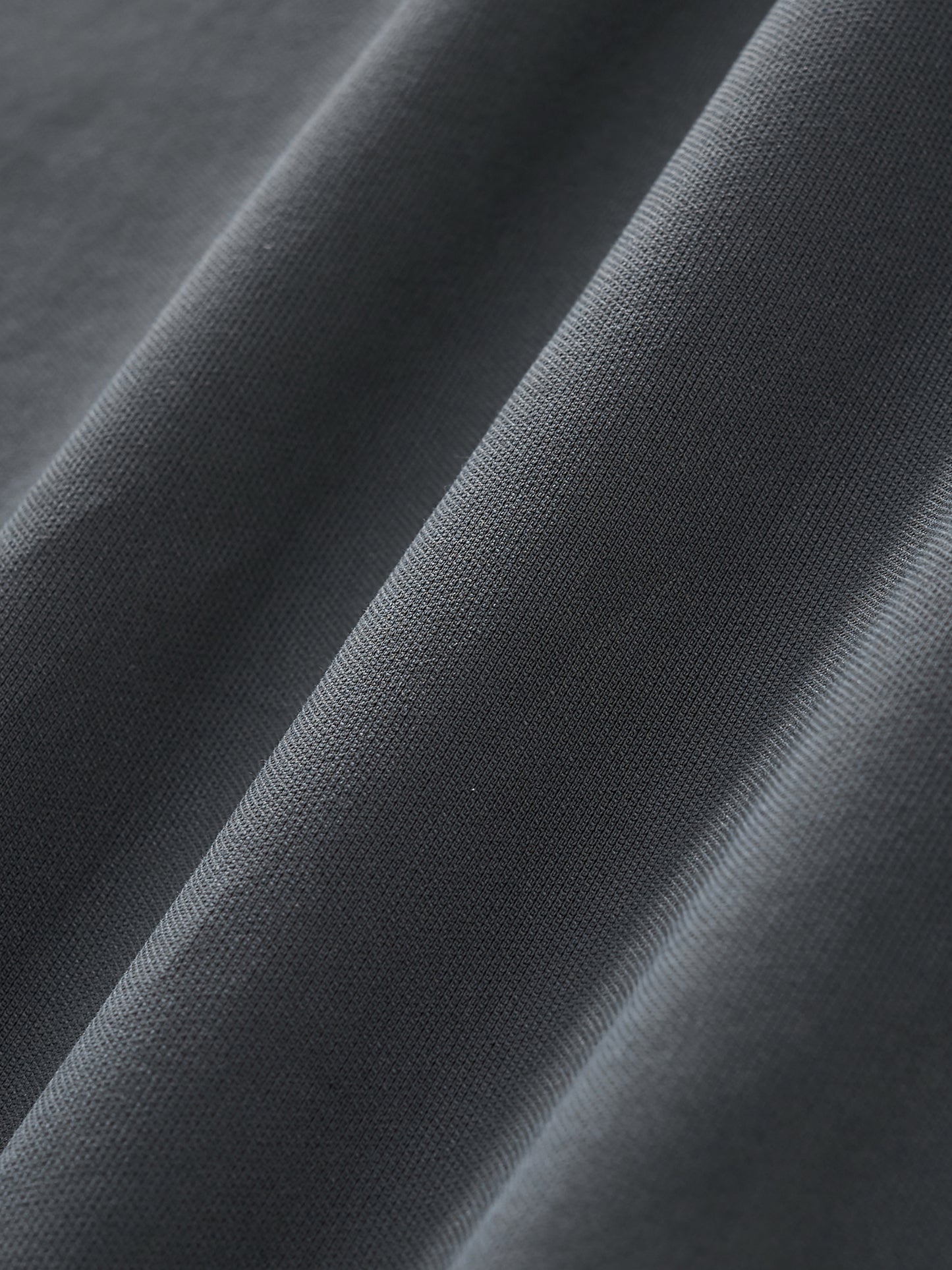 V-Neck Long-Sleeve