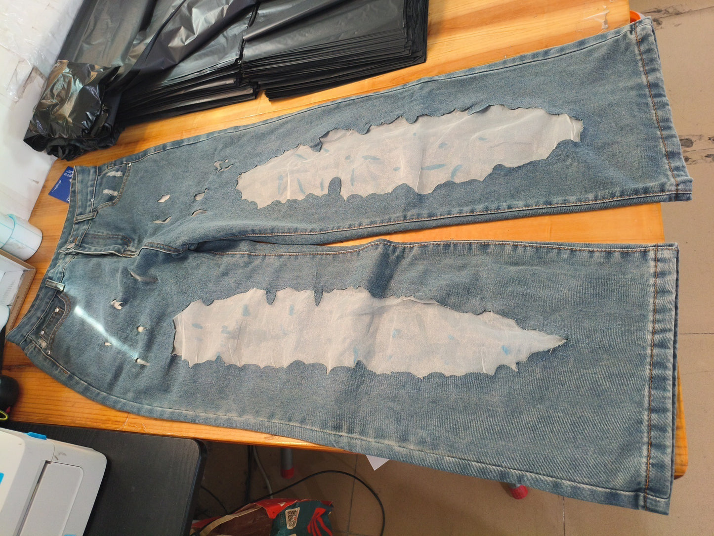 Straight-leg Jeans