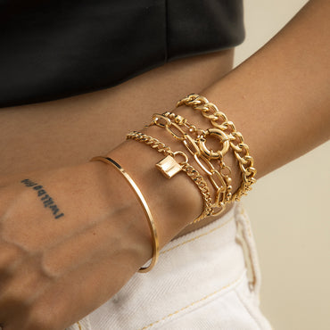 Multi-element Geometric Round Buckle Set Bracelet