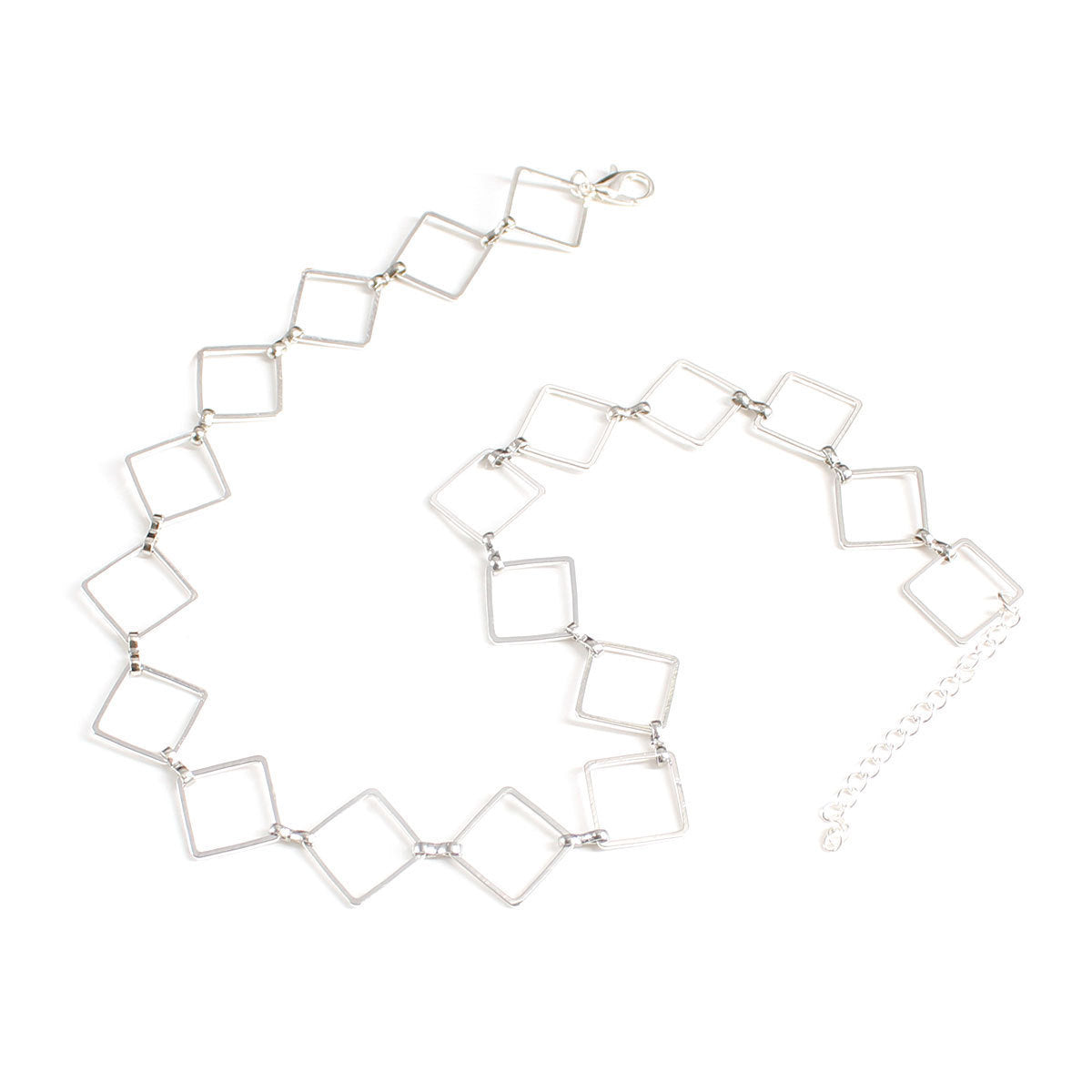 Hollow Diamond Clavicle Chain Necklace